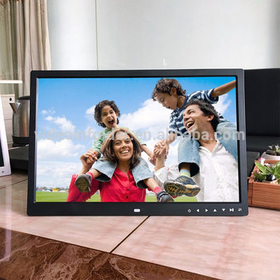 video di 40inch TFT 1440x900 nella cornice completa della cartella HD Digital